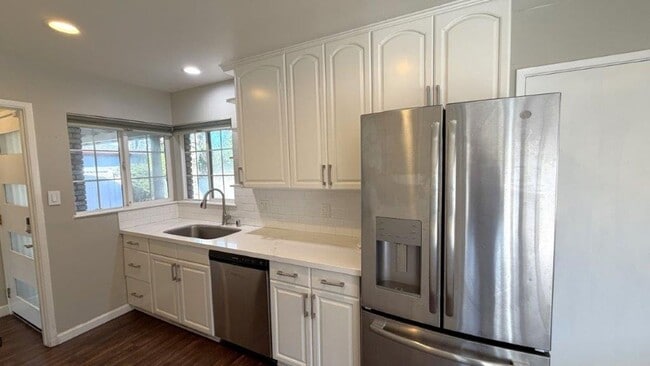 Building Photo - Concord, Nicely remolded 3 bedroom, 3 bathroom home w/ 2 car garage and Tesla solar system