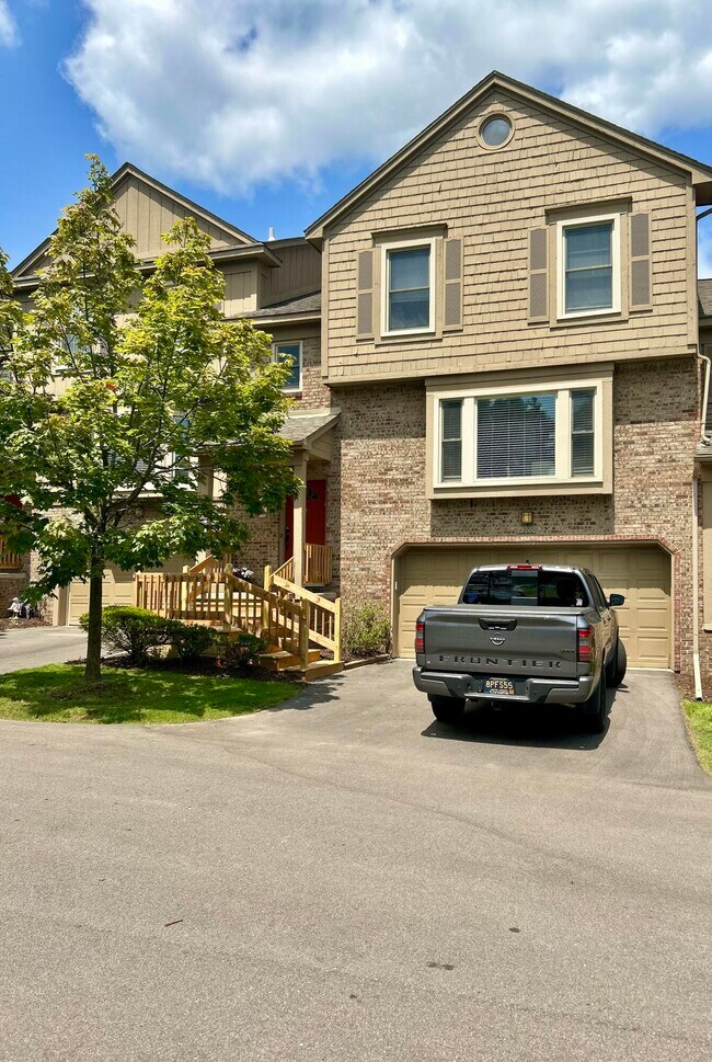 Building Photo - 4200 Colorado Ln