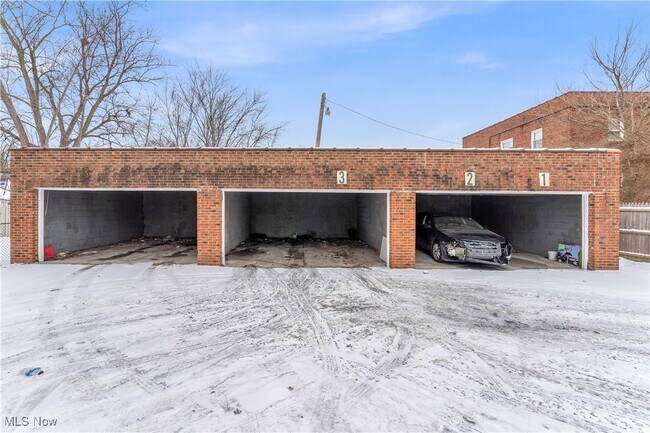 Building Photo - 5208 Lee Rd