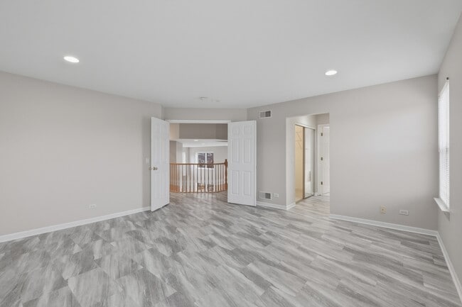 Building Photo - 4225 Henry Way