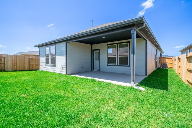 Building Photo - 15076 Rustic Moon Rd