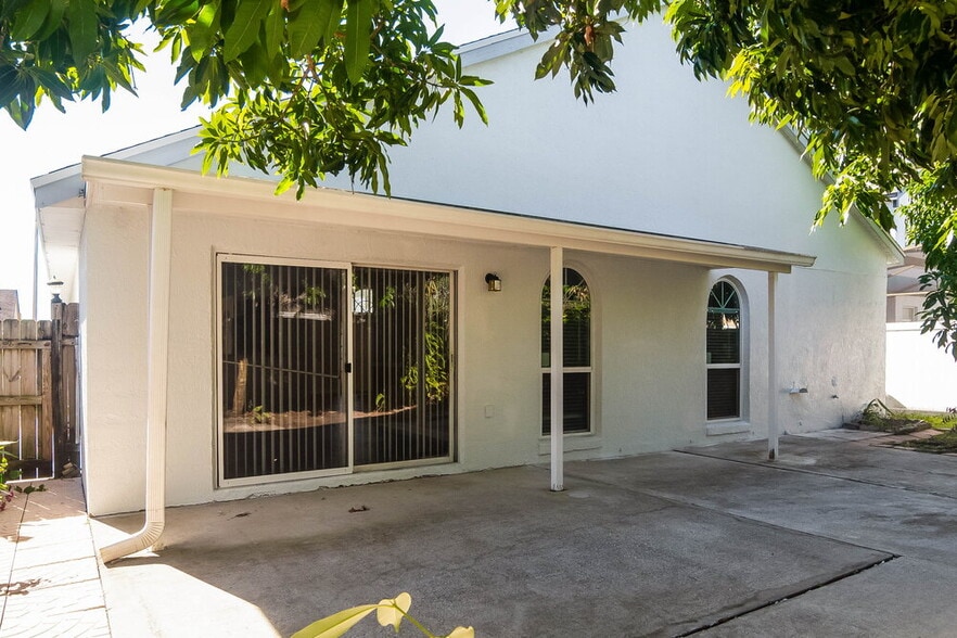 Building Photo - 2127 Newt St