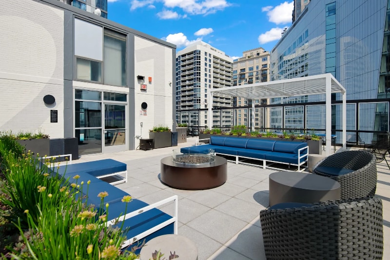 Building Photo - 29 E Chestnut St