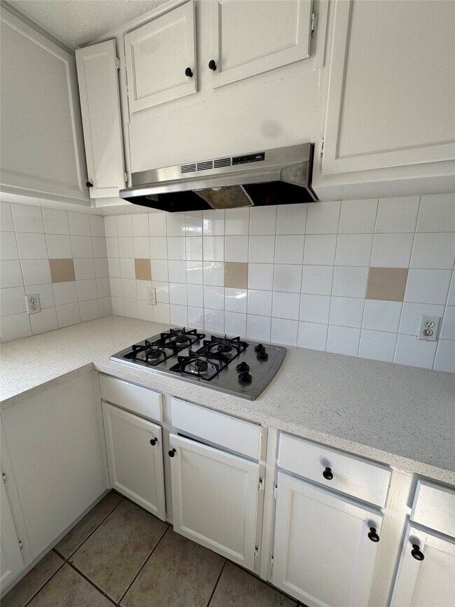 Building Photo - 2101 Maury St