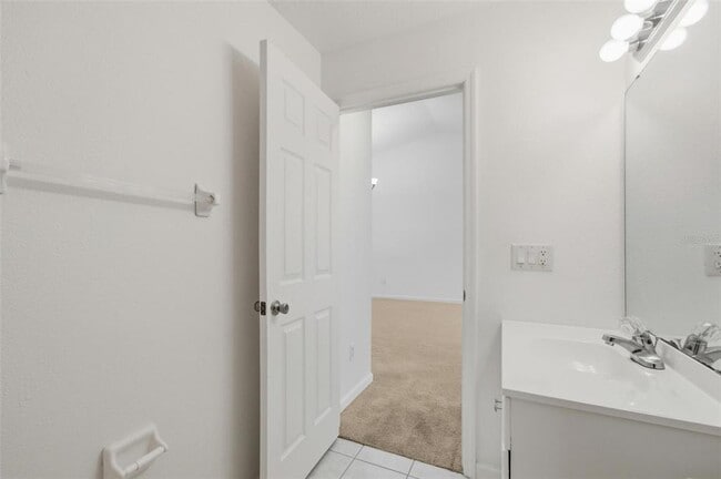 Building Photo - 6 Plateau Pl