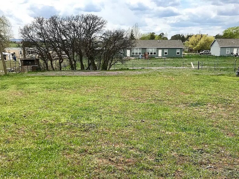 Building Photo - 589 CO-172