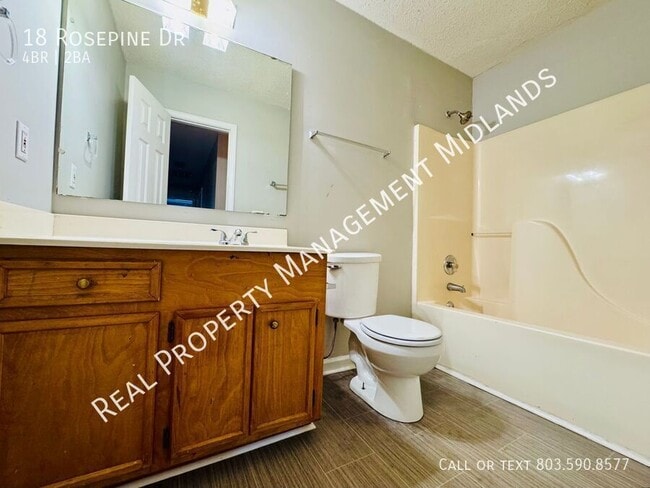 Building Photo - 18 Rosepine Dr