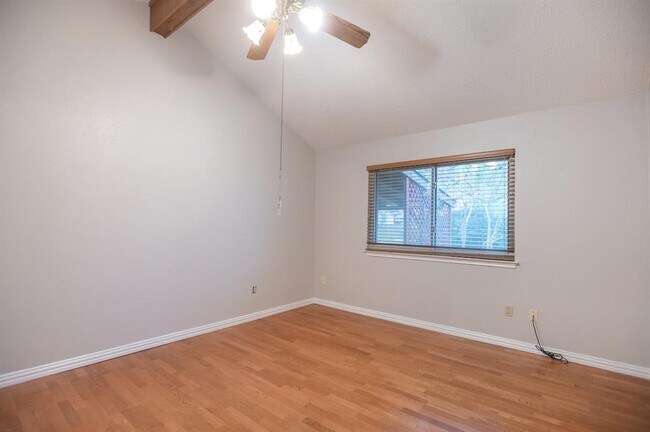Building Photo - 3511 Lovage Dr