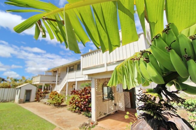 Building Photo - Island Living Awaits in South Maui in the desirable Keonekai Heights neighborhood- Move in Specia...