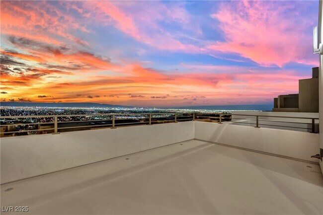 Building Photo - 378 Tranquil Peak Ct