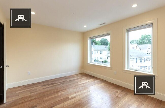 Building Photo - 4 bedroom in Brighton MA 02135