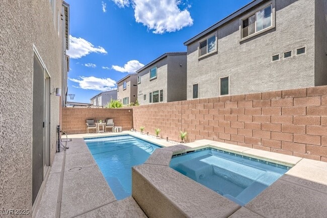 Building Photo - 8092 Haywood Estate Ave