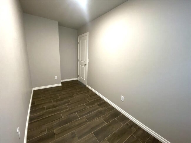 Building Photo - 19017 Tarver Wy