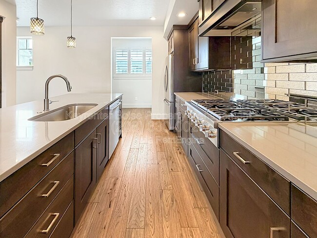 Building Photo - 3033 S Trailwood Way