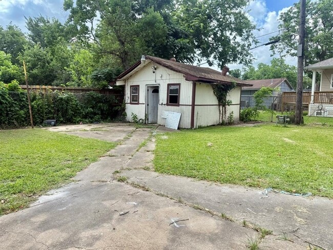 Building Photo - 5218 Canterway Dr