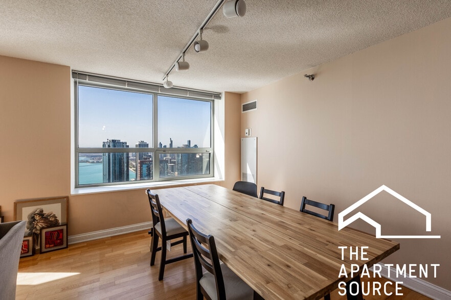 Building Photo - 474 N Lake Shore Dr