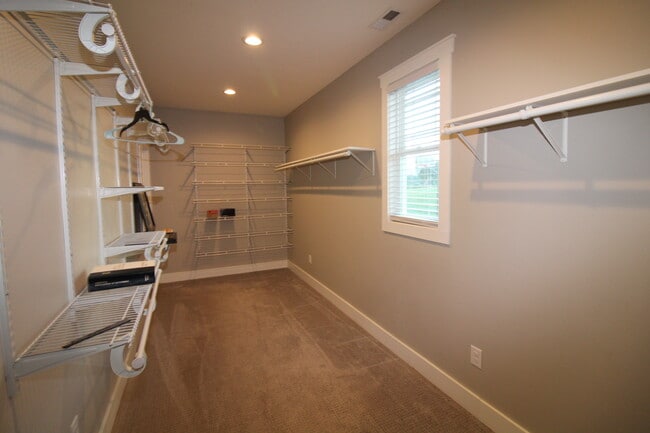 Building Photo - 1355 Bear Creek Rd