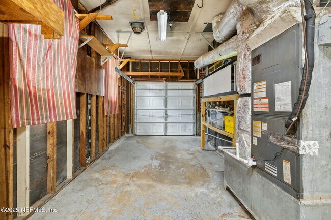 Building Photo - 8056 Catawba Dr