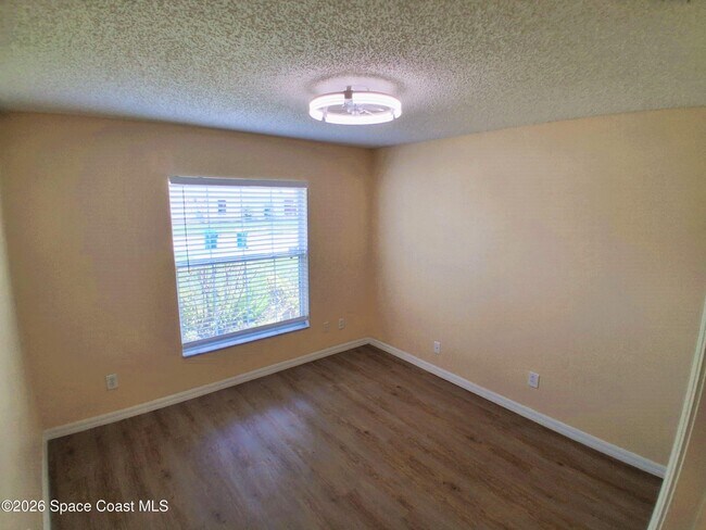 Building Photo - 660 Wickham Lakes Dr
