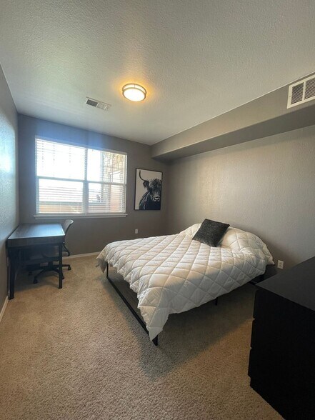 Building Photo - 15460 Canyon Gulch Ln