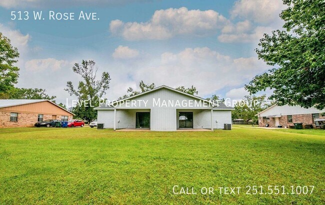 Building Photo - 513 W Rose Ave