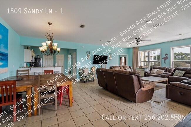 Building Photo - 1509 Sandy Ln