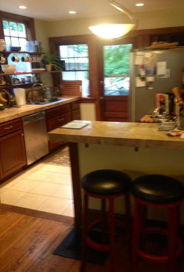 Kitchen - 123 Hudson St