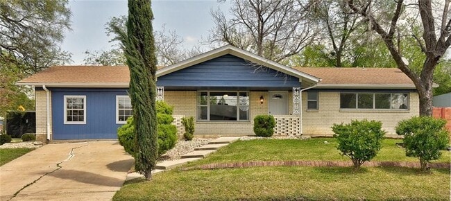 Primary Photo - 3500 Loyola Ln