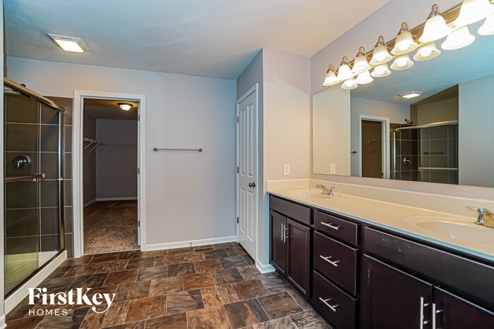 Building Photo - 202 Lanthorn Pond Dr