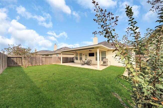 Building Photo - 15319 Tupelo Dr