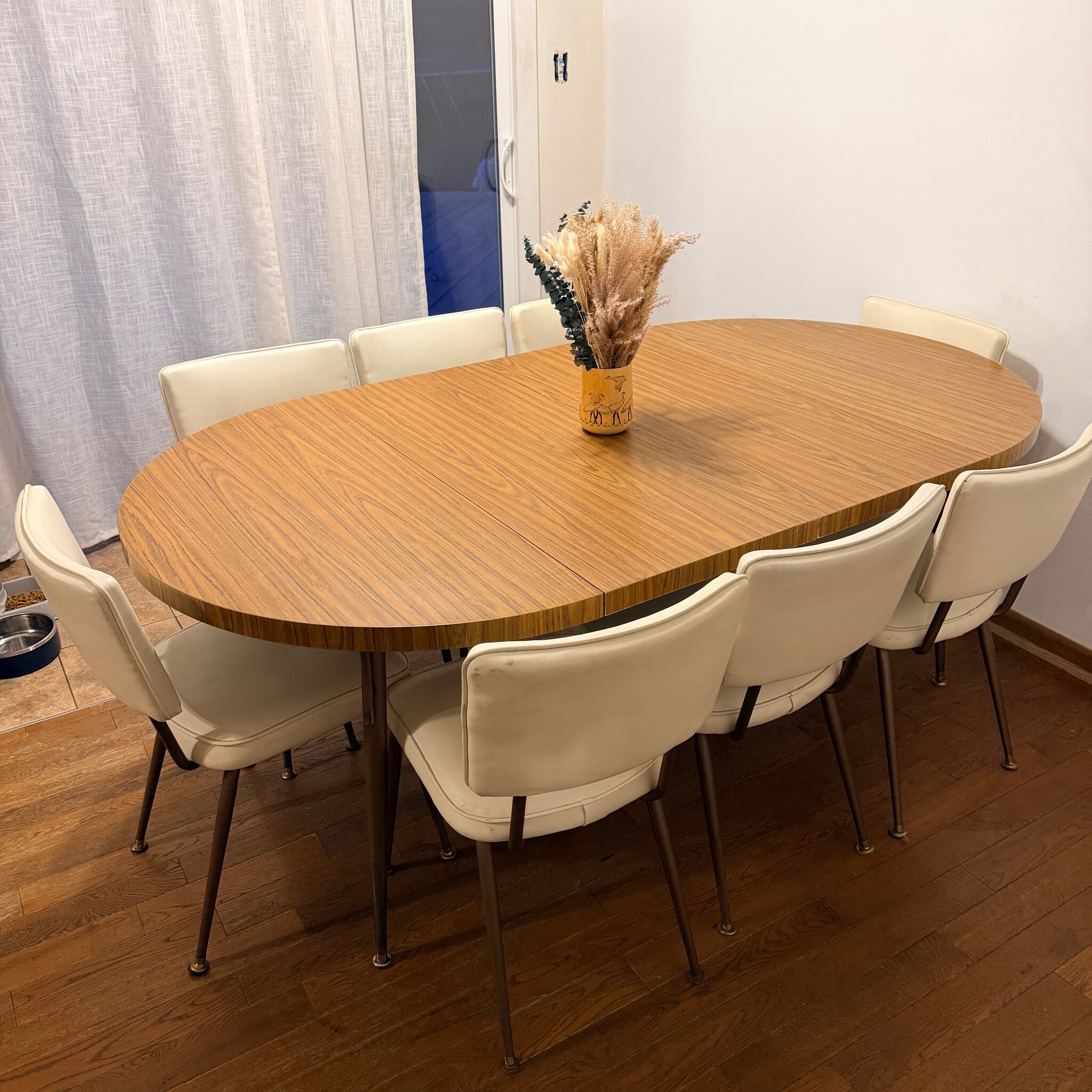 Building Photo - 821 Melbourne St