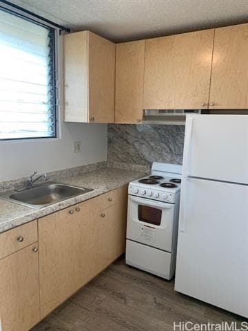 Building Photo - 1561 Pensacola St
