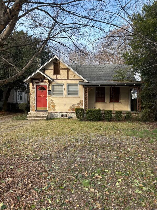 Building Photo - 1221 Owsley Ave