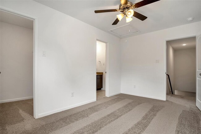 Building Photo - 26692 Pools Creek Dr