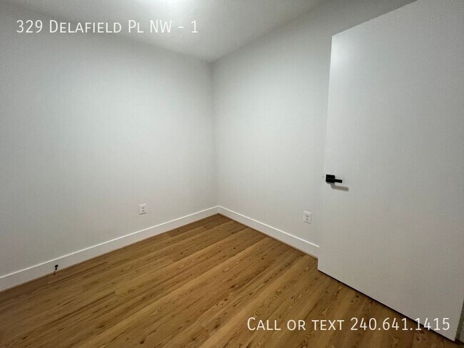 Building Photo - 329 Delafield Pl NW