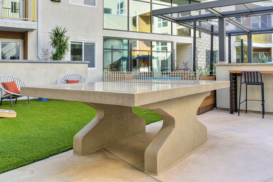Building Photo - Begonia Place Apartments