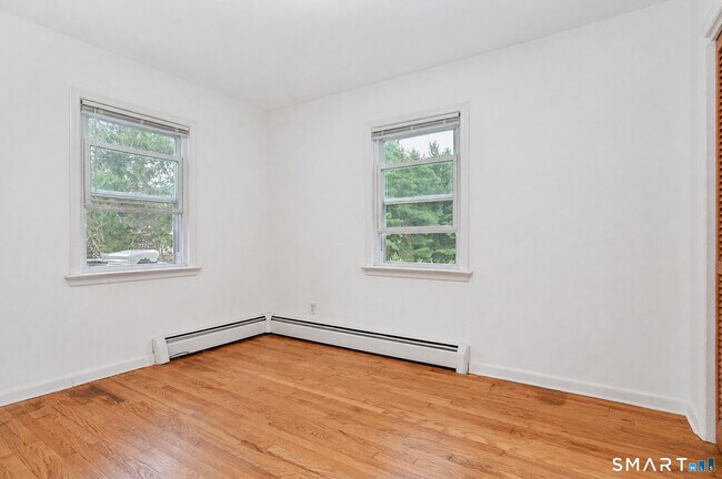 Building Photo - 145 Hattertown Rd