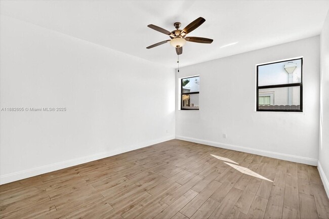 Building Photo - 4575 Post Ave