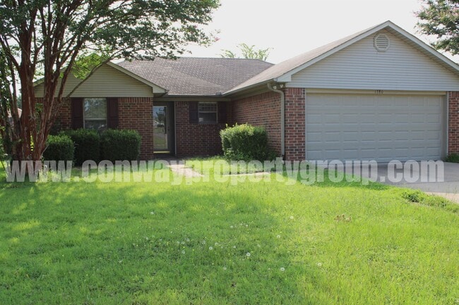 Primary Photo - 1380 Joyner Dr