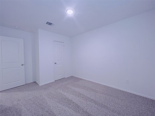 Building Photo - 21227 Alder Oaks Dr