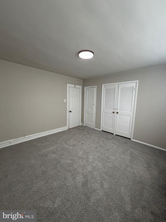 Building Photo - 6904 Dicks Ave