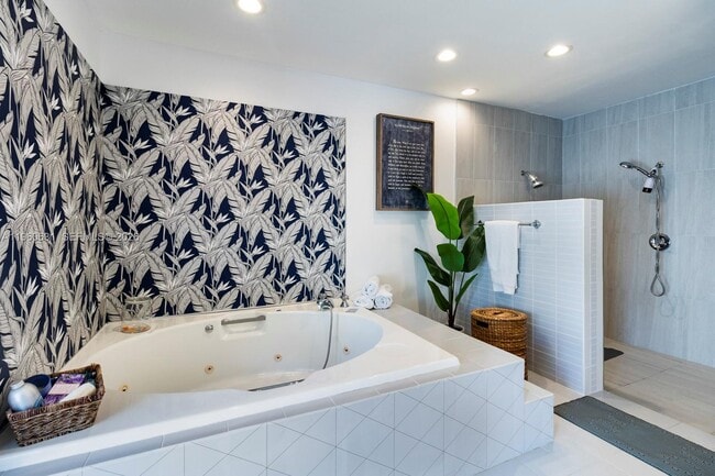 Building Photo - 6255 SW 99th Terrace