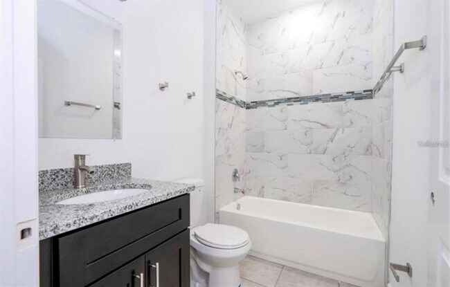 Building Photo - 2709 SW 155th Ln