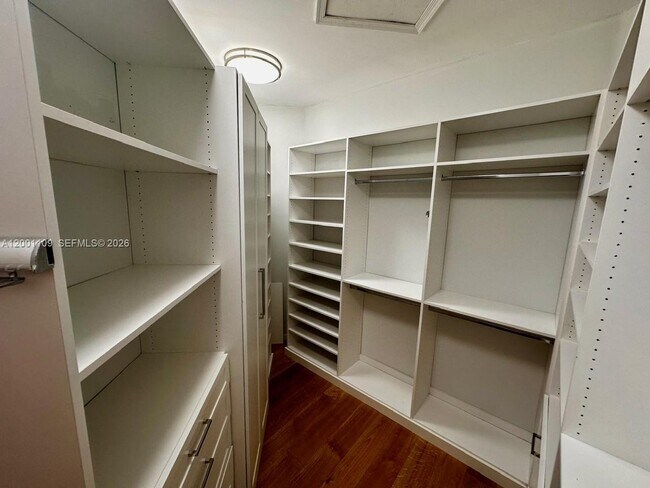 Building Photo - 223 NW 129th Ave