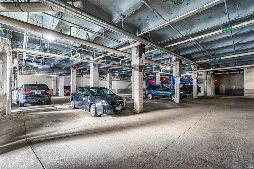 Building Photo - 1136 Washington Ave