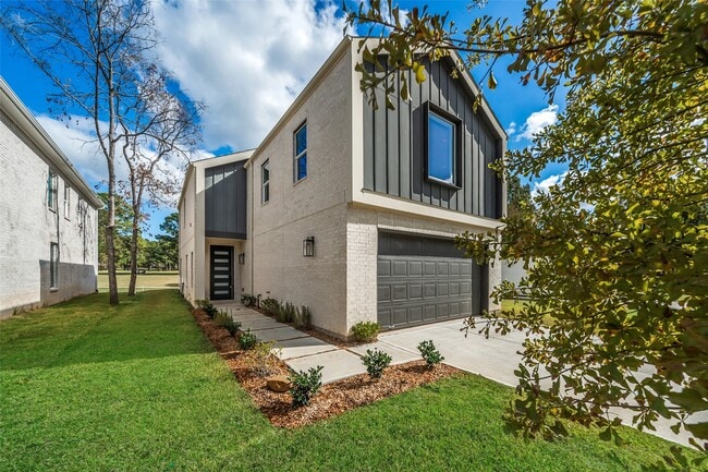 Building Photo - 23 Presidio Rd