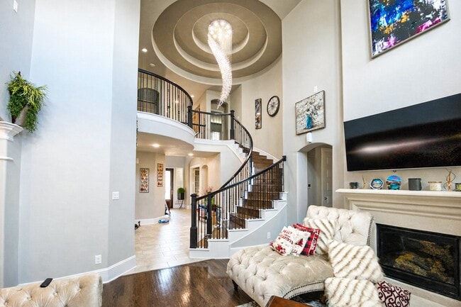 Building Photo - 6911 Twilight Elm Trace