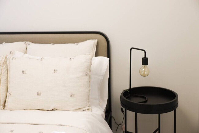 Building Photo - 3921 I St