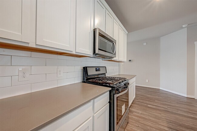 Building Photo - 19010 Norbury Pk Ln