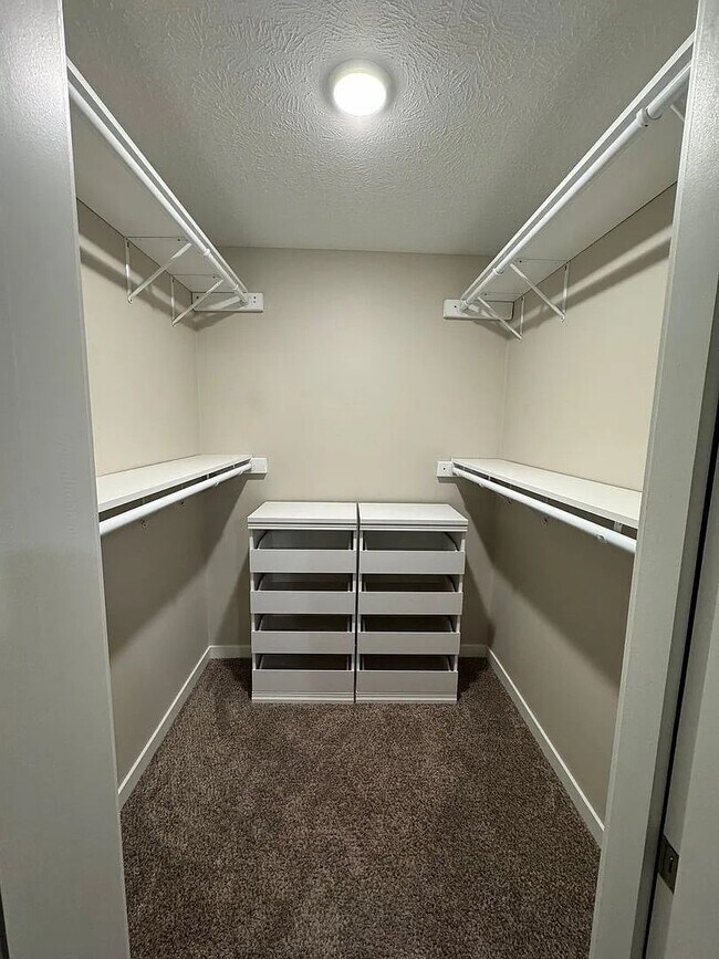 Building Photo - Available Now! Beautiful Traverse City Home for Rent! $3,100/Month